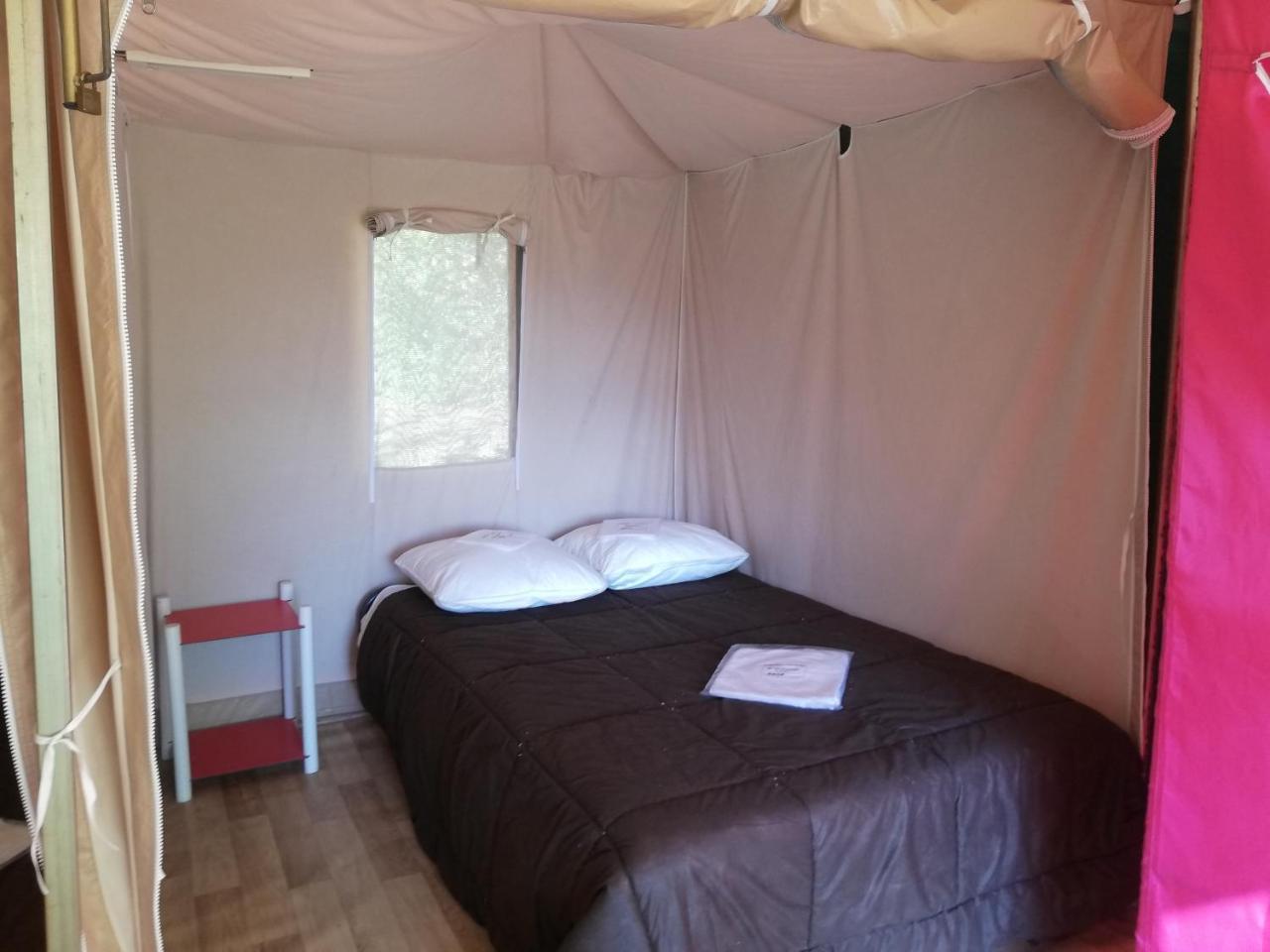 Camping 3 Etoiles - Piscine Chauffee - Vue Montagne Saint-Girons  Dış mekan fotoğraf