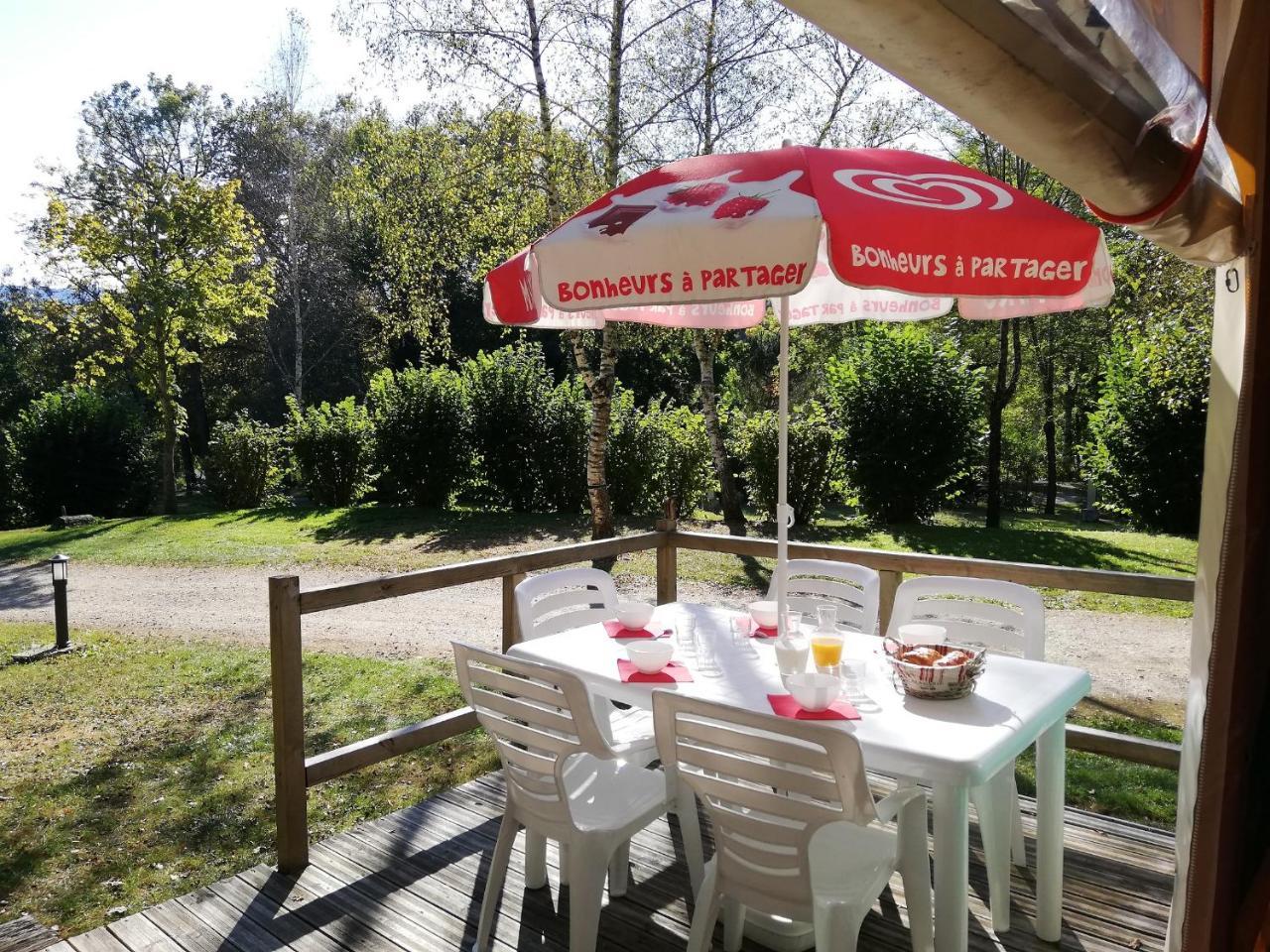 Camping 3 Etoiles - Piscine Chauffee - Vue Montagne Saint-Girons  Dış mekan fotoğraf