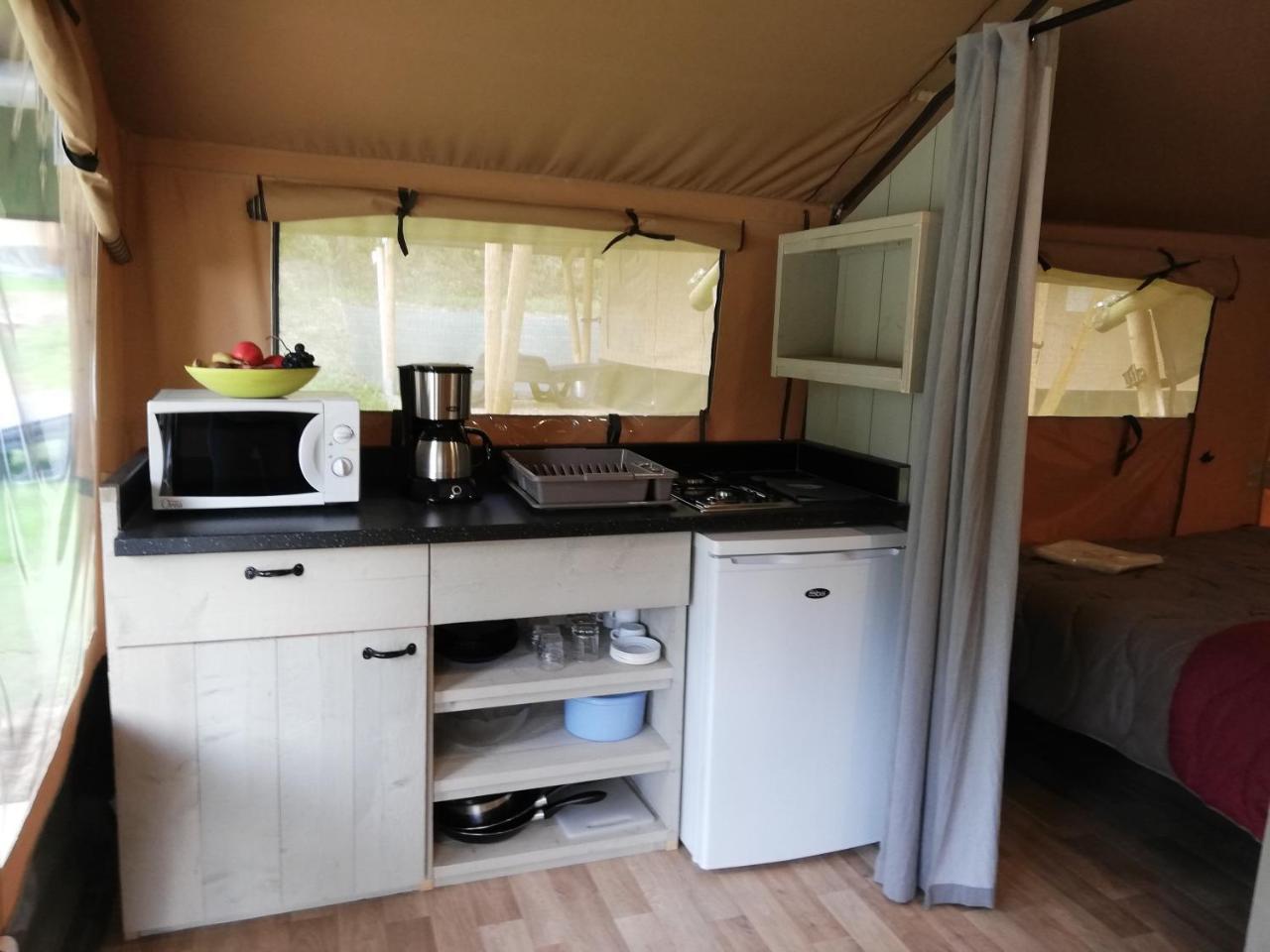 Camping 3 Etoiles - Piscine Chauffee - Vue Montagne Saint-Girons  Dış mekan fotoğraf
